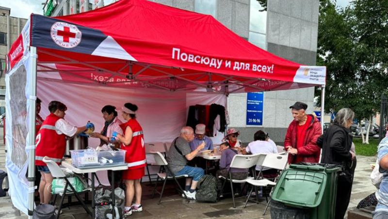 Грант президента помог «Красному кресту» в поддержке нуждающихся на Сахалине